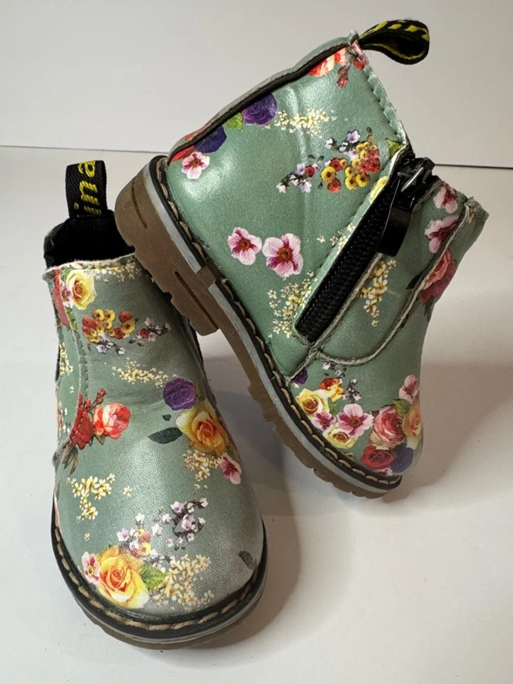 Toddler Green Floral Boots, Euro size 21 (US size 5-5.5, Non-slip Soles